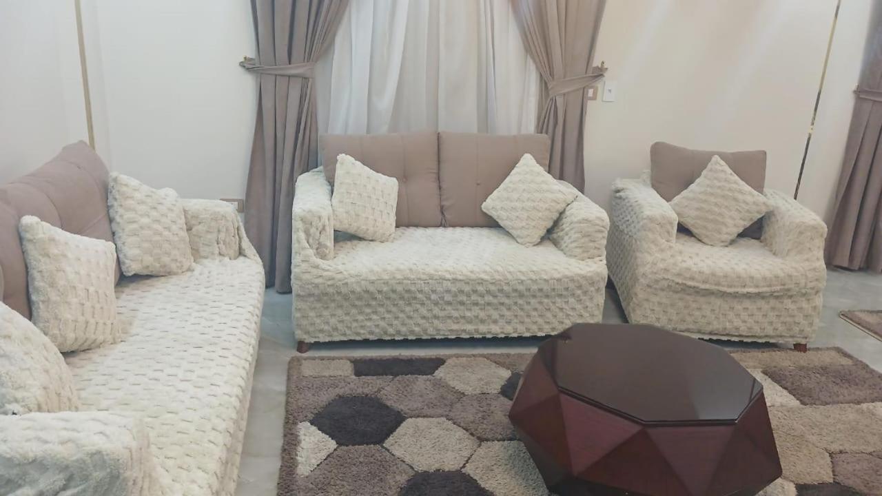 سعادة * Le Caire